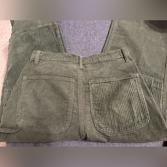 Green corduroy textured pants - Picture 6 of 11
